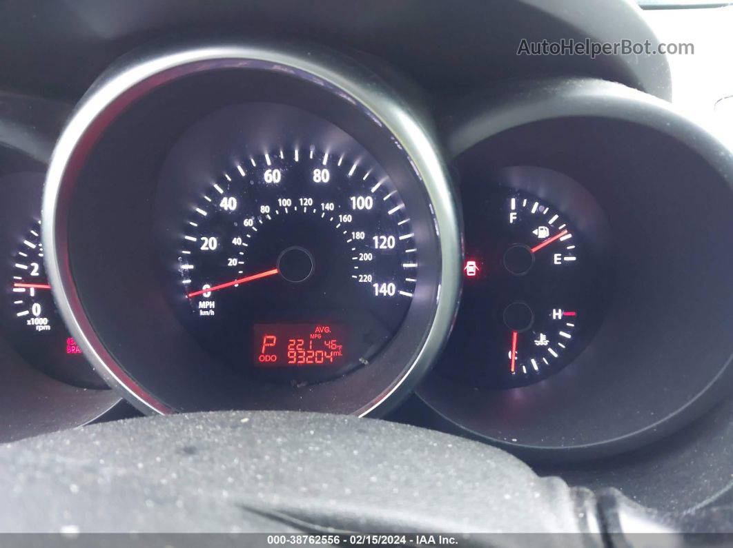 2012 Kia Soul + Silver vin: KNDJT2A65C7411917