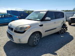 2013 Kia Soul + Кремовый vin: KNDJT2A65D7513235