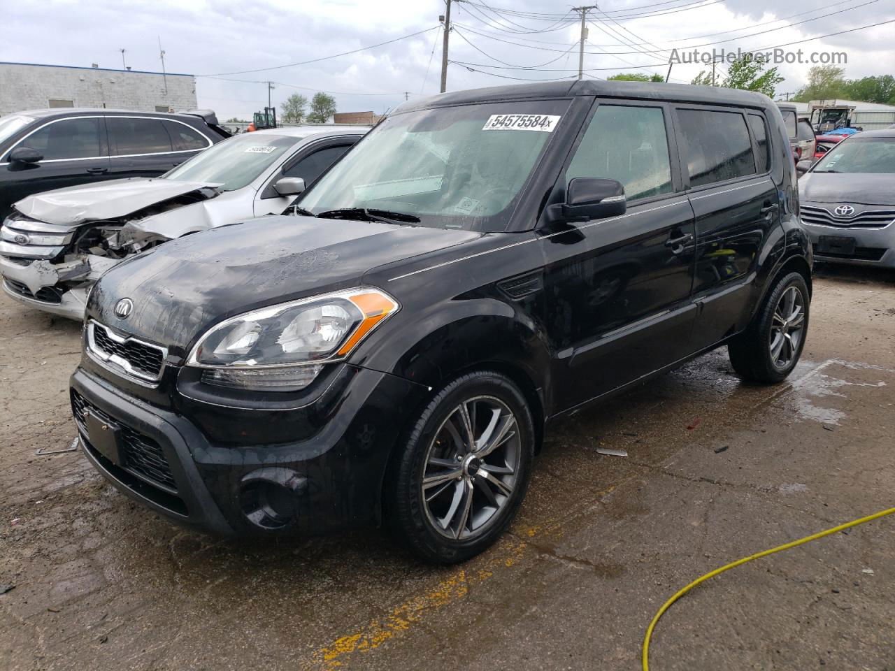 2013 Kia Soul + Black vin: KNDJT2A65D7518984