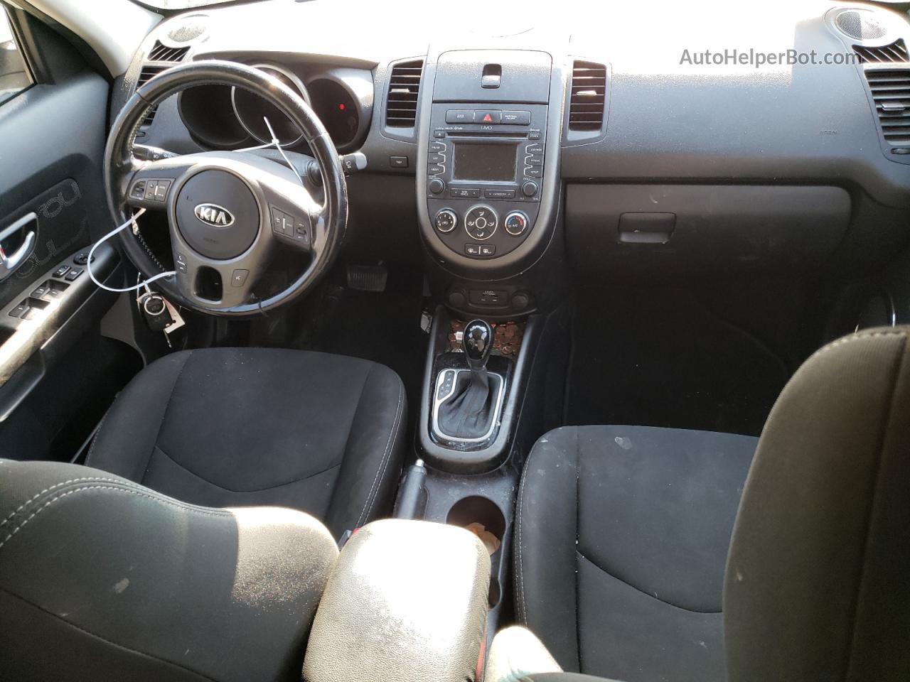 2013 Kia Soul + Белый vin: KNDJT2A65D7563844