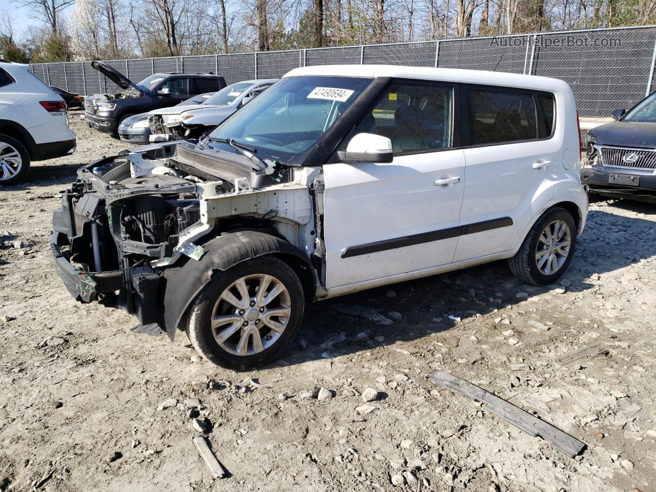 2013 Kia Soul + Белый vin: KNDJT2A65D7563844