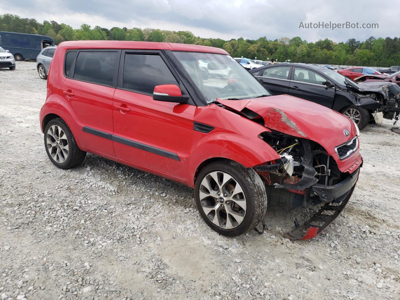 2013 Kia Soul + Red vin: KNDJT2A65D7607695