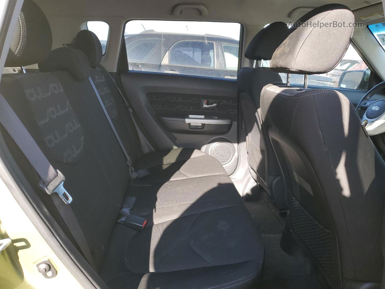 2012 Kia Soul + Зеленый vin: KNDJT2A66C7392388
