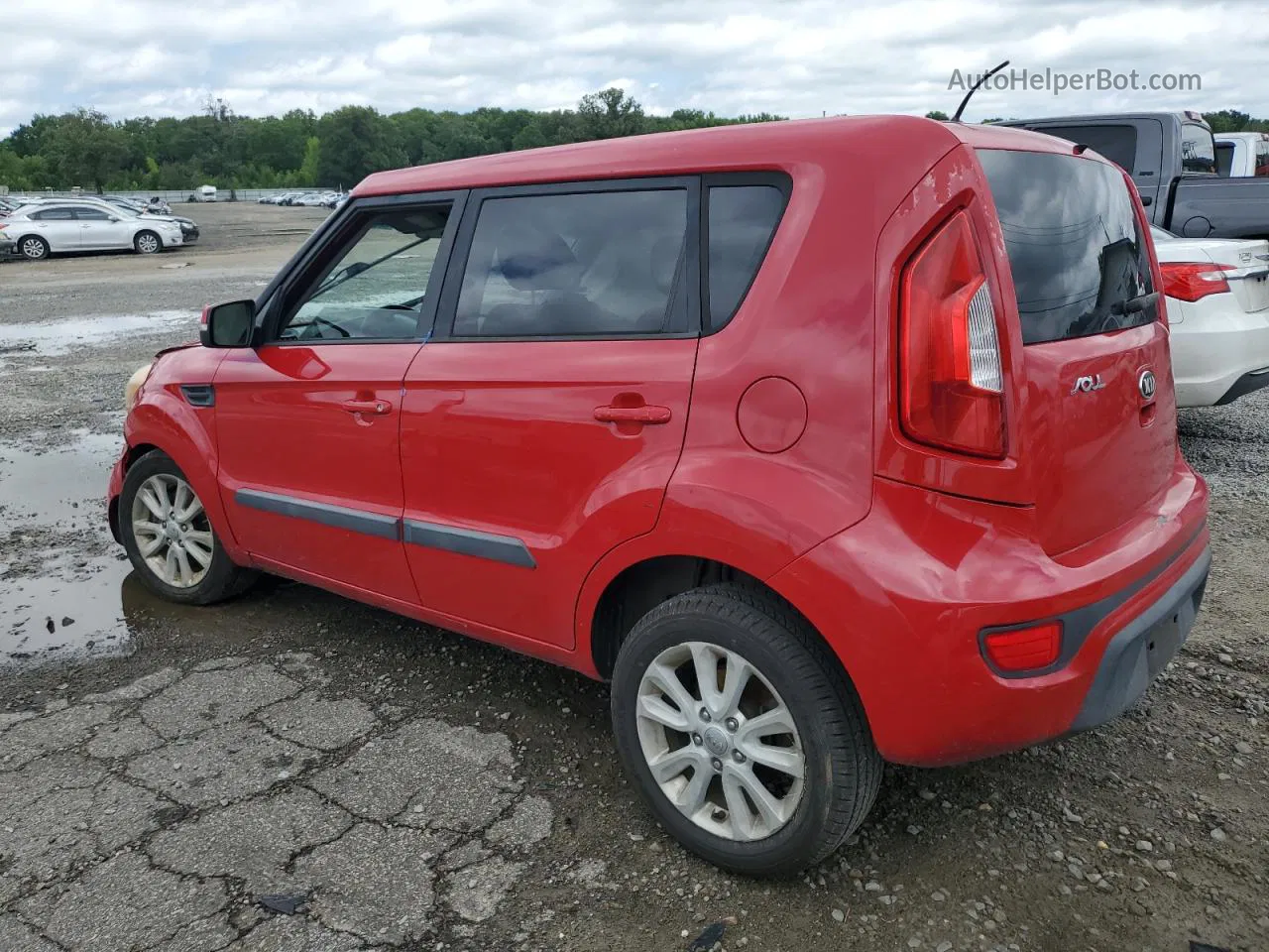 2013 Kia Soul + Red vin: KNDJT2A66D7503121