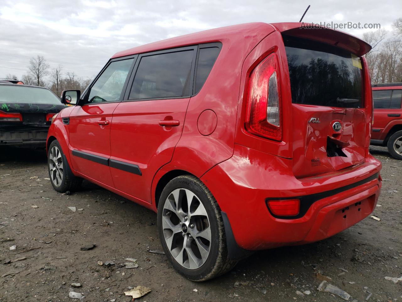 2013 Kia Soul + Red vin: KNDJT2A66D7527855