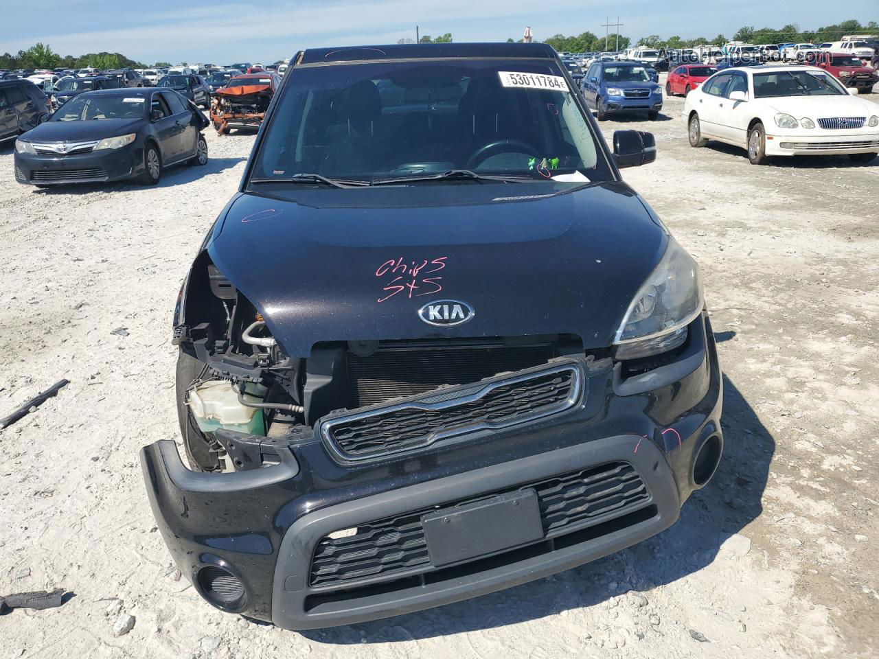 2013 Kia Soul + Black vin: KNDJT2A66D7548530