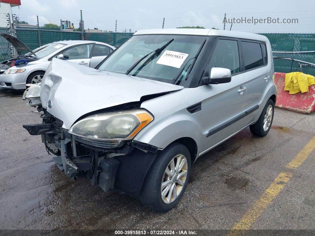2012 Kia Soul + Серебряный vin: KNDJT2A67C7401454