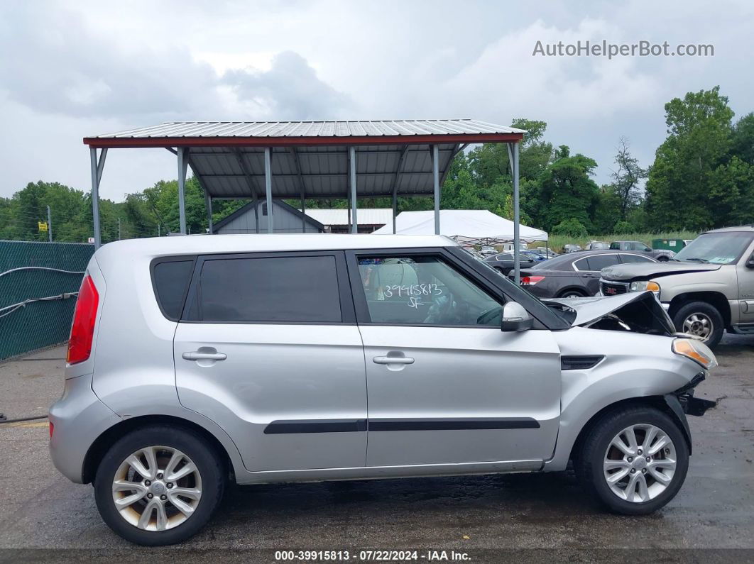 2012 Kia Soul + Серебряный vin: KNDJT2A67C7401454