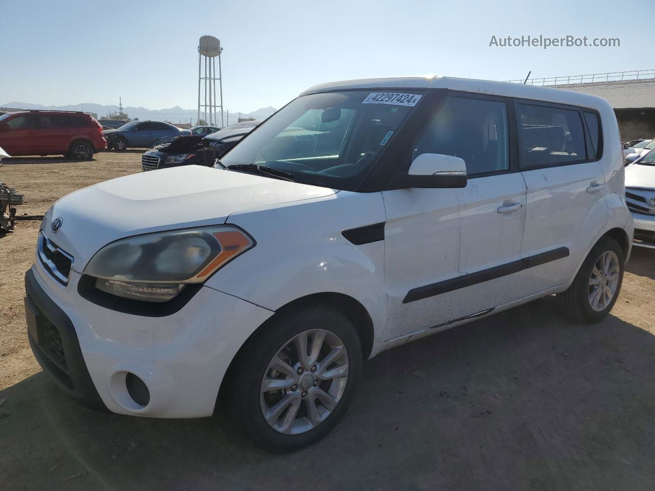 2012 Kia Soul + White vin: KNDJT2A67C7481127