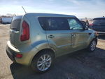 2013 Kia Soul + Green vin: KNDJT2A67D7482313