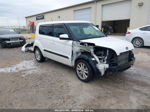 2013 Kia Soul + White vin: KNDJT2A67D7545569