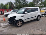 2013 Kia Soul + White vin: KNDJT2A67D7545569