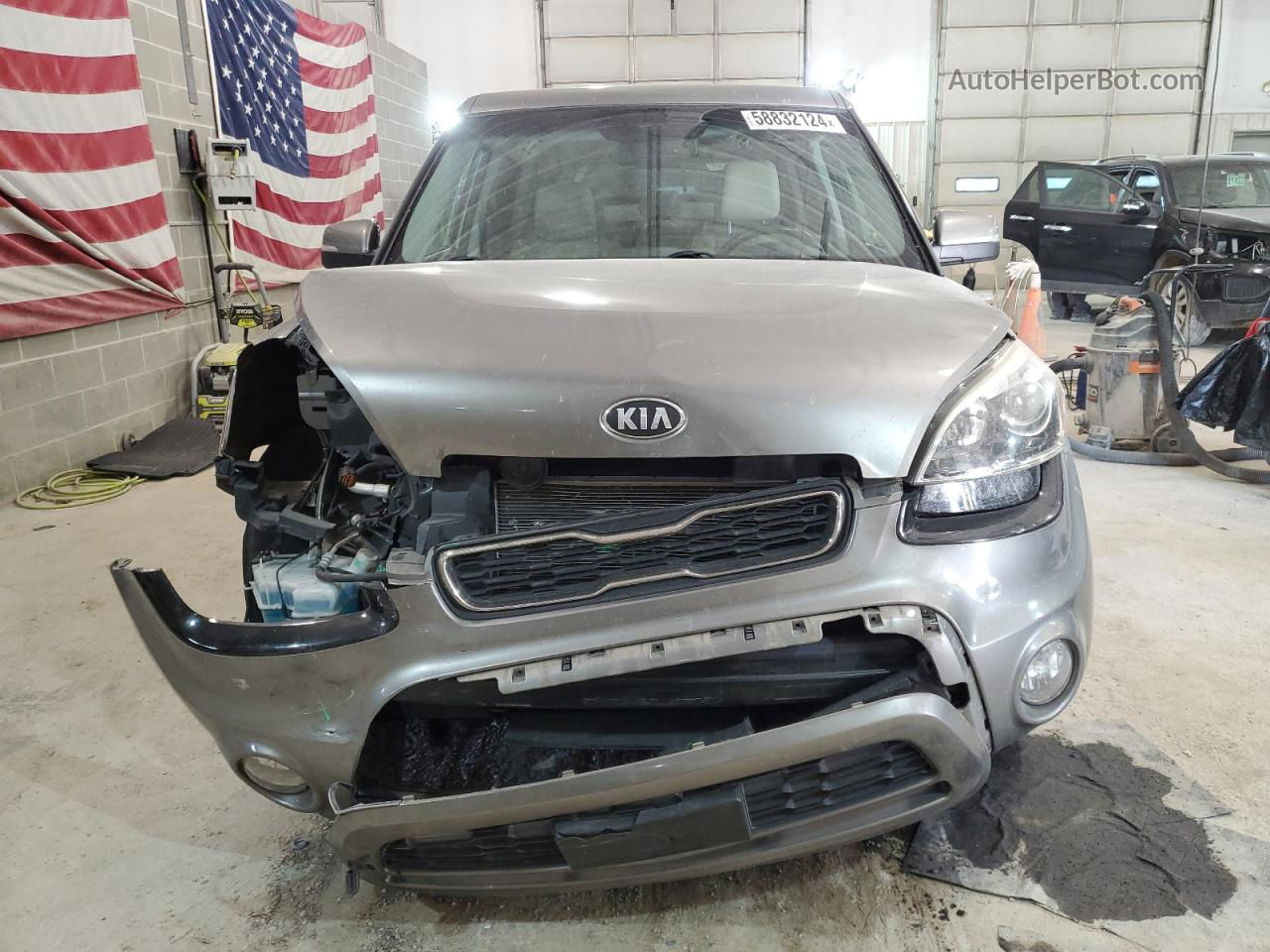 2013 Kia Soul + Gray vin: KNDJT2A67D7547452