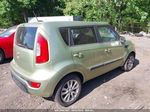 2013 Kia Soul + Green vin: KNDJT2A67D7607942