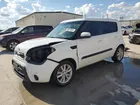 KNDJT2A68C7370859
