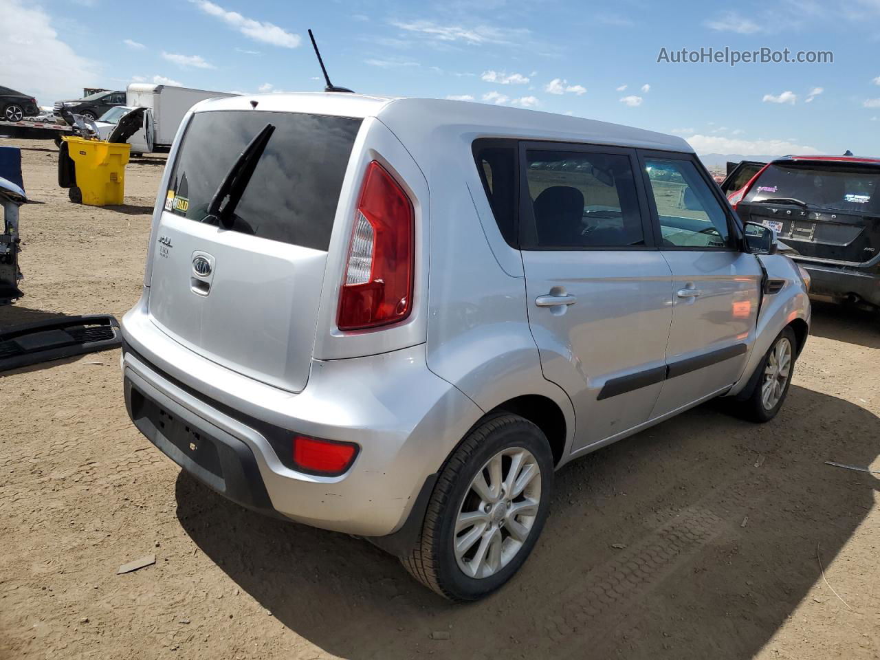 2012 Kia Soul + Silver vin: KNDJT2A68C7395731