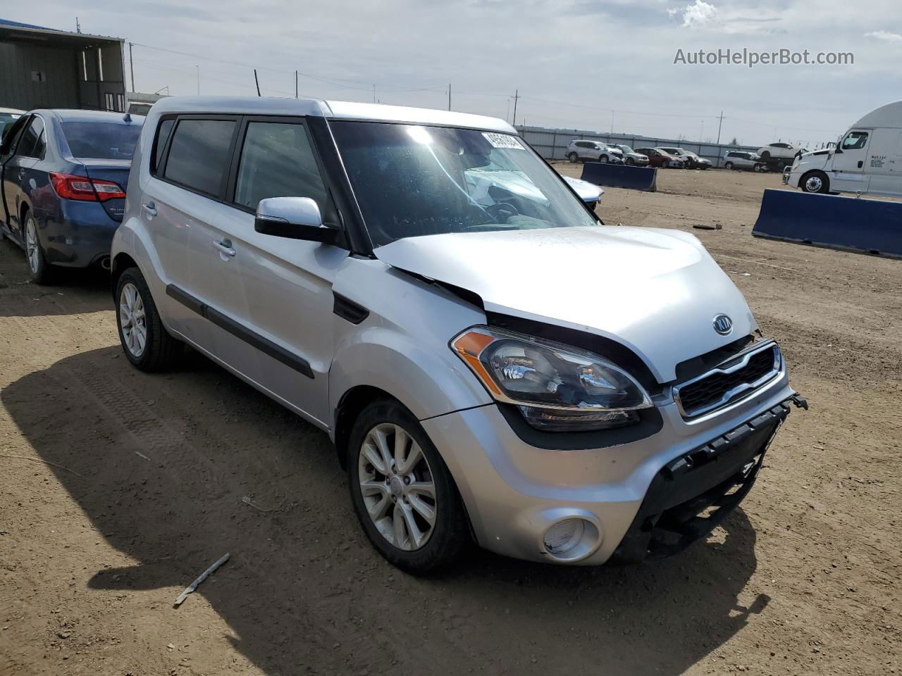 2012 Kia Soul + Silver vin: KNDJT2A68C7395731