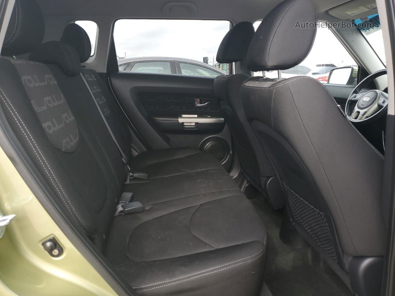2012 Kia Soul + Green vin: KNDJT2A68C7398175