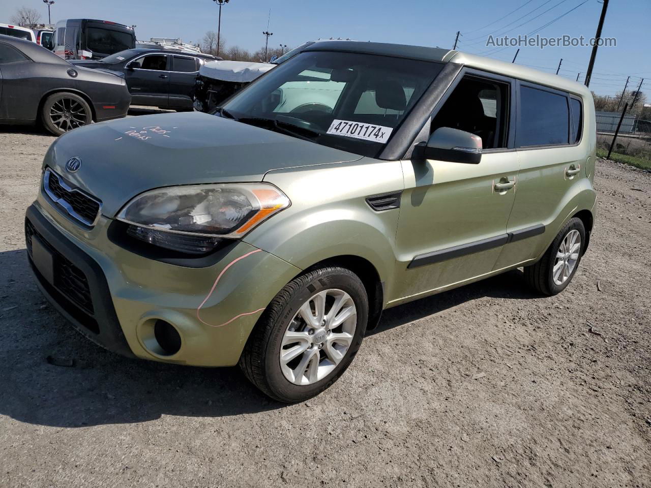 2012 Kia Soul + Green vin: KNDJT2A68C7403570