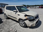 2012 Kia Soul + Beige vin: KNDJT2A68C7461176