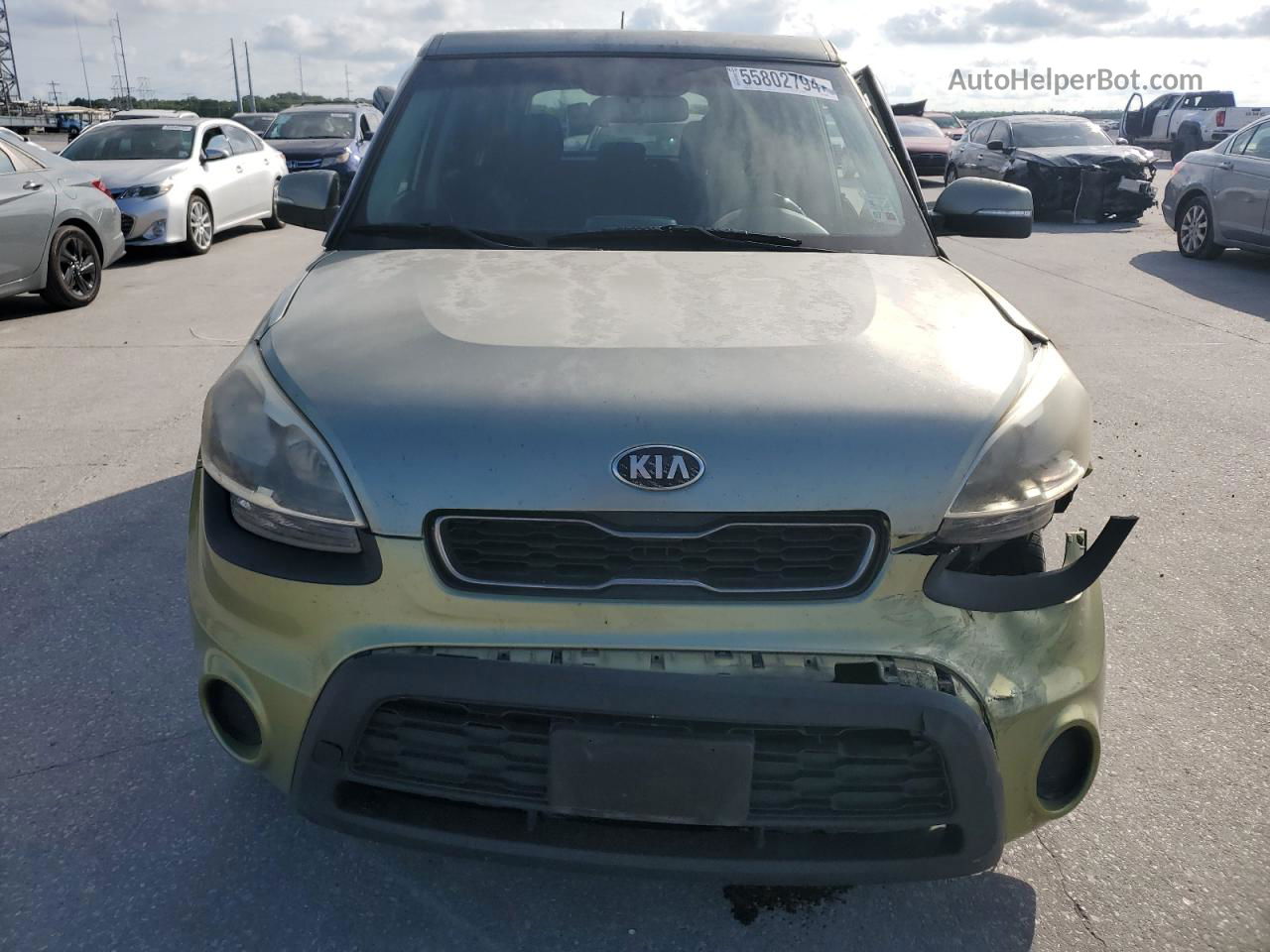 2013 Kia Soul + Green vin: KNDJT2A68D7486449