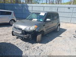 2013 Kia Soul + Gray vin: KNDJT2A68D7585630