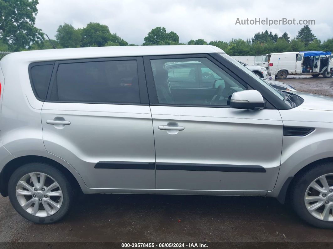 2013 Kia Soul + Silver vin: KNDJT2A68D7586728