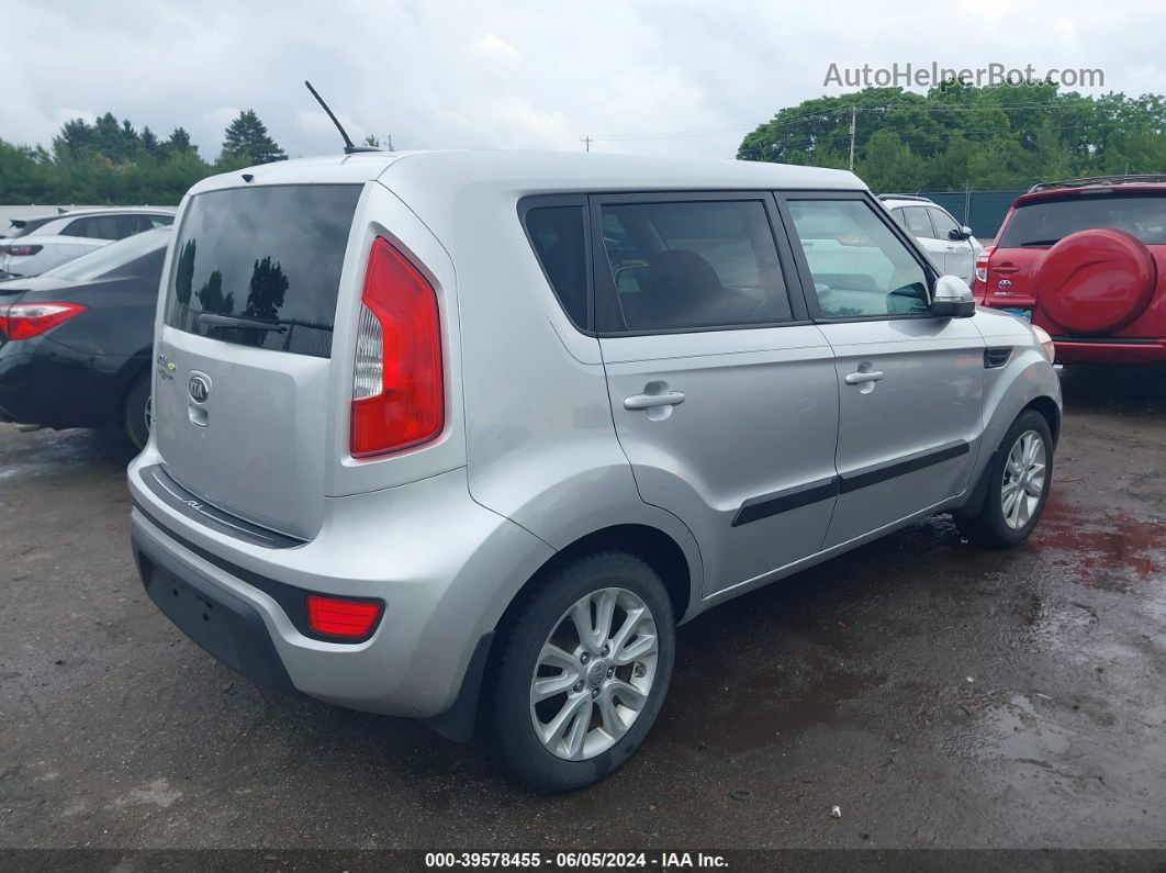 2013 Kia Soul + Silver vin: KNDJT2A68D7586728