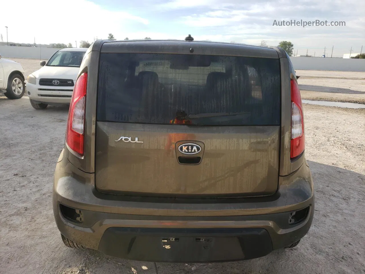 2012 Kia Soul + Green vin: KNDJT2A69C7367131