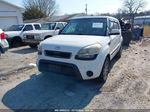 2013 Kia Soul + White vin: KNDJT2A69D7495984