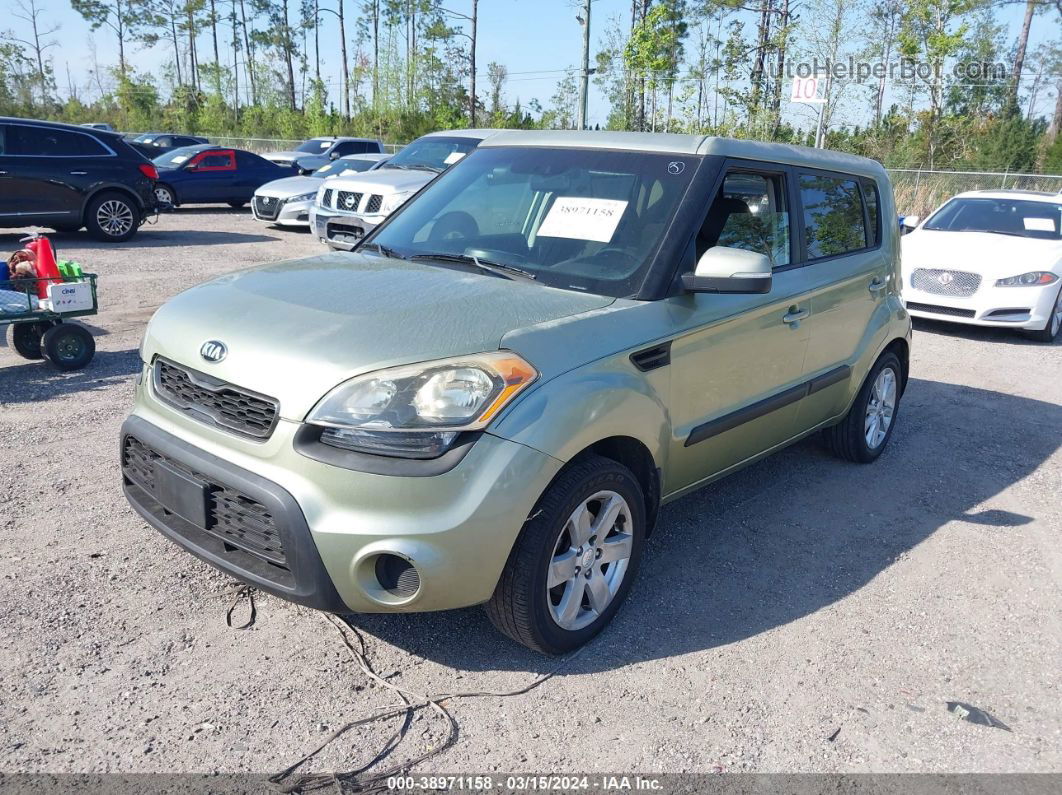 2013 Kia Soul + Green vin: KNDJT2A69D7504909