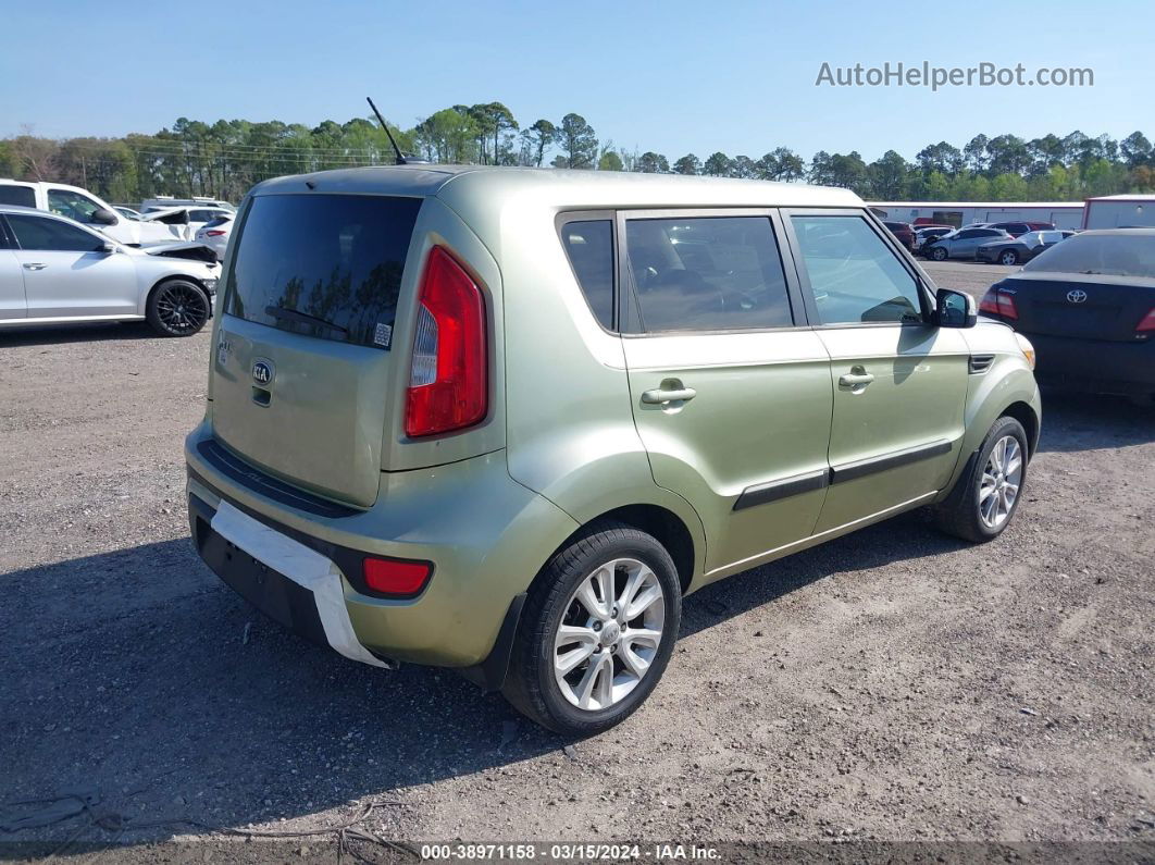 2013 Kia Soul + Green vin: KNDJT2A69D7504909