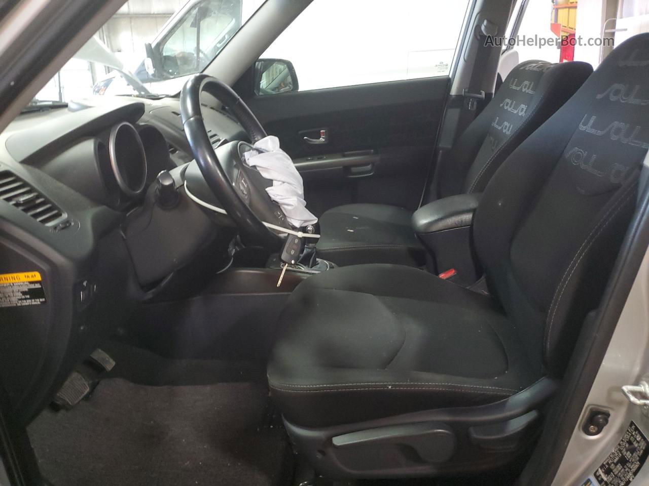 2013 Kia Soul + Серебряный vin: KNDJT2A69D7505929