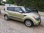 2013 Kia Soul + Green vin: KNDJT2A69D7573213