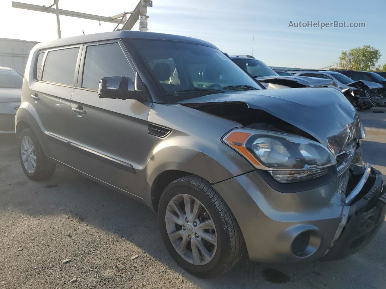 2013 Kia Soul + Gray vin: KNDJT2A69D7577424