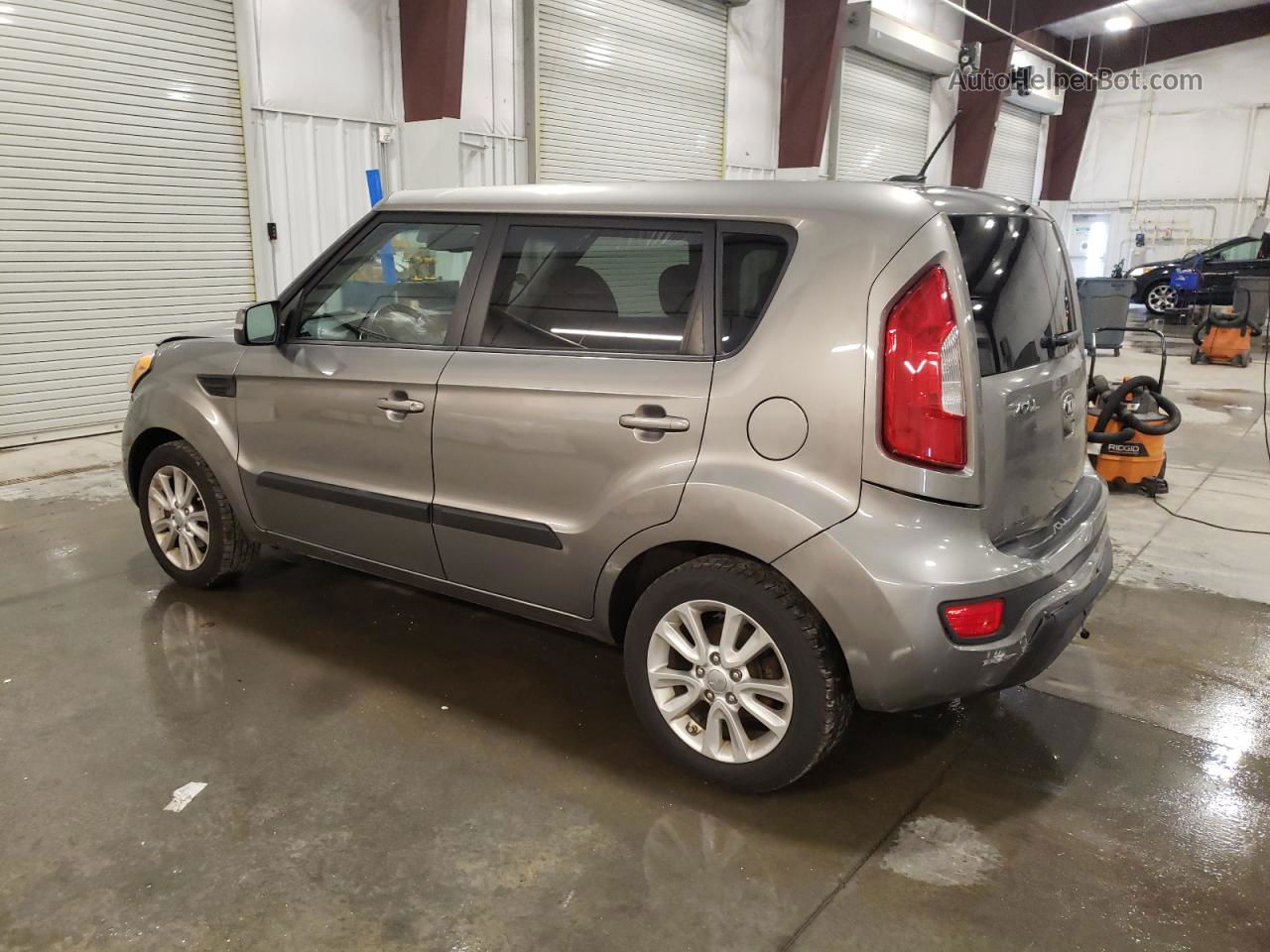 2013 Kia Soul + Gray vin: KNDJT2A69D7578489