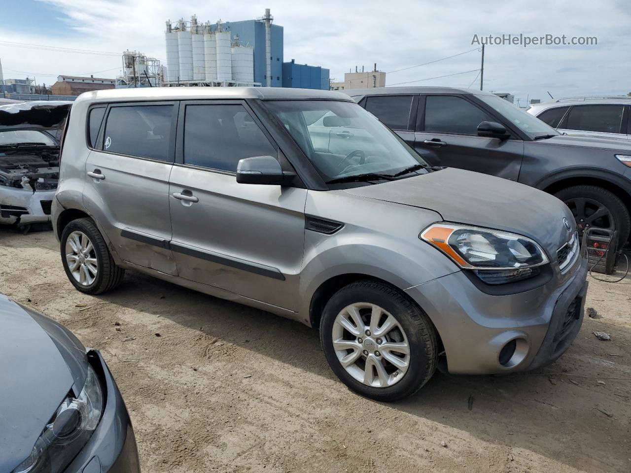 2013 Kia Soul + Gray vin: KNDJT2A69D7607148