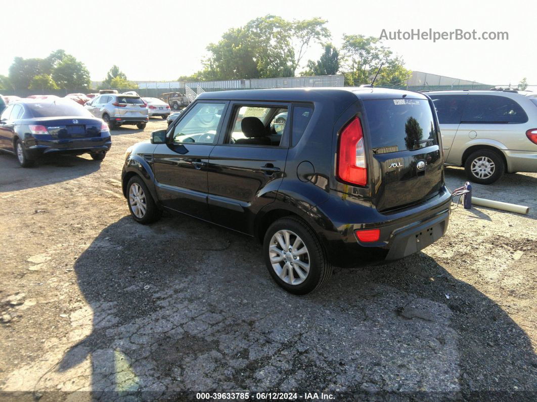 2013 Kia Soul + Black vin: KNDJT2A69D7609157