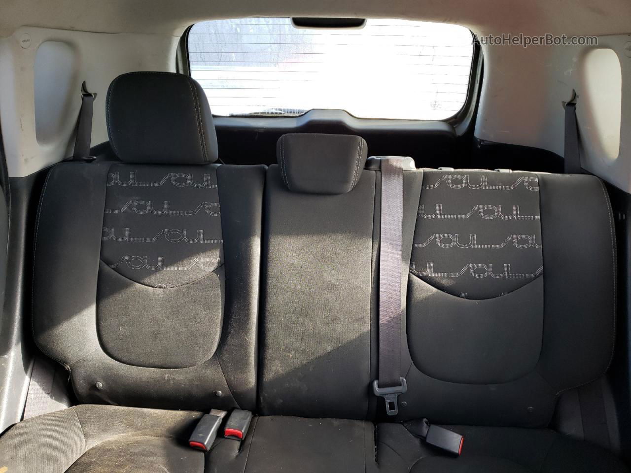 2012 Kia Soul + Зеленый vin: KNDJT2A6XC7443911