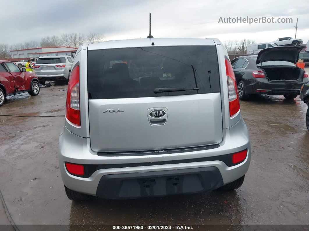 2013 Kia Soul + Серебряный vin: KNDJT2A6XD7489028