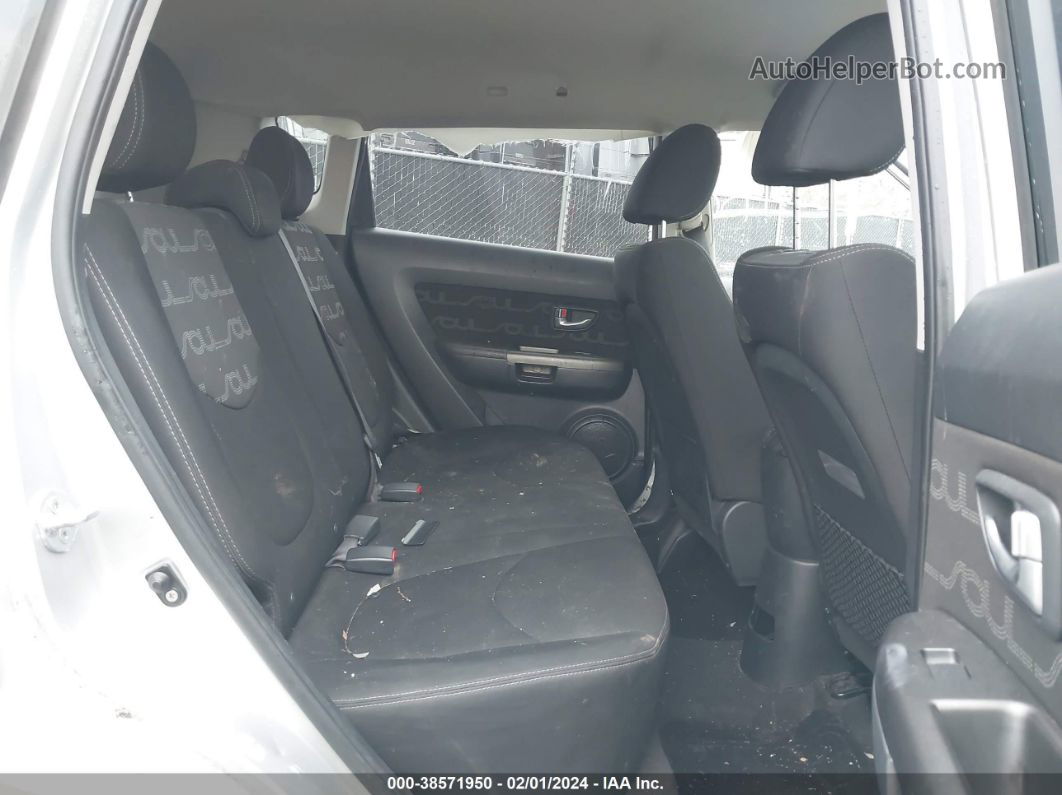 2013 Kia Soul + Серебряный vin: KNDJT2A6XD7489028