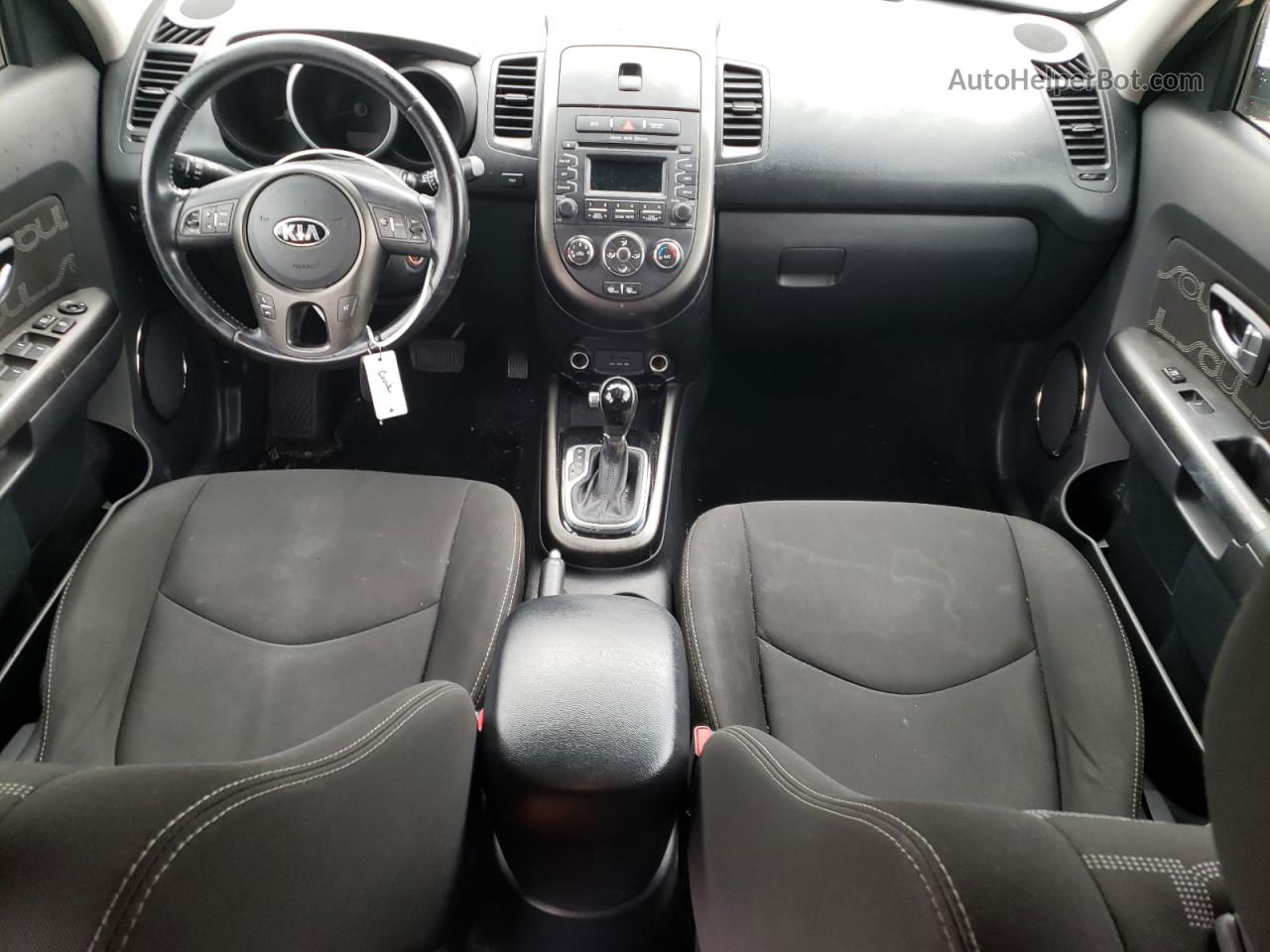 2013 Kia Soul + Бежевый vin: KNDJT2A6XD7497565