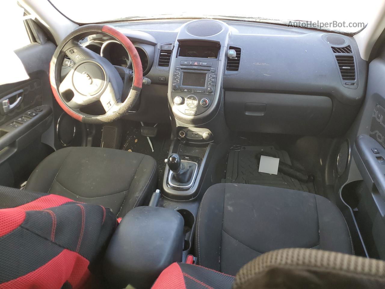 2013 Kia Soul + Черный vin: KNDJT2A6XD7519645