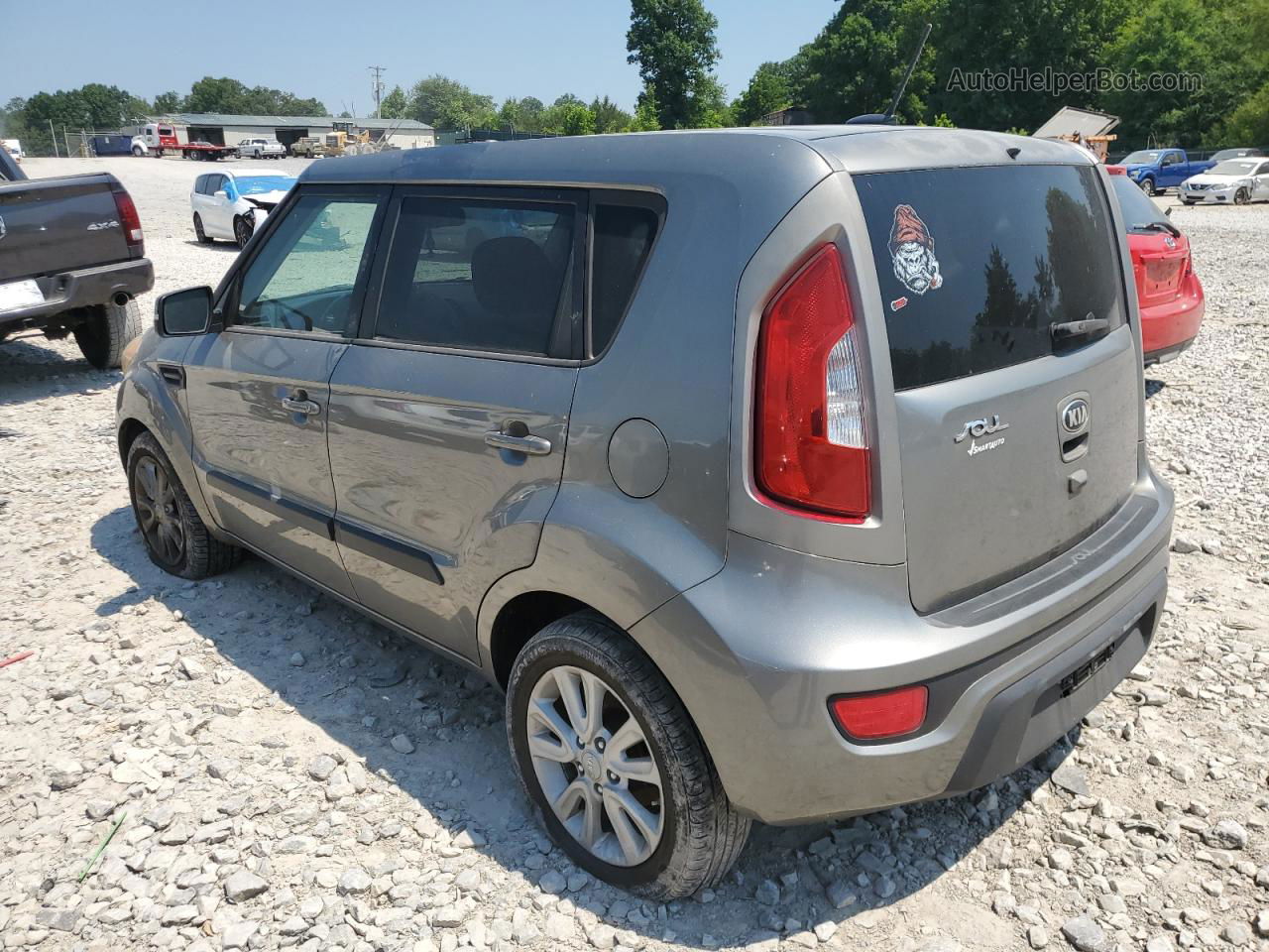 2013 Kia Soul + Silver vin: KNDJT2A6XD7537515