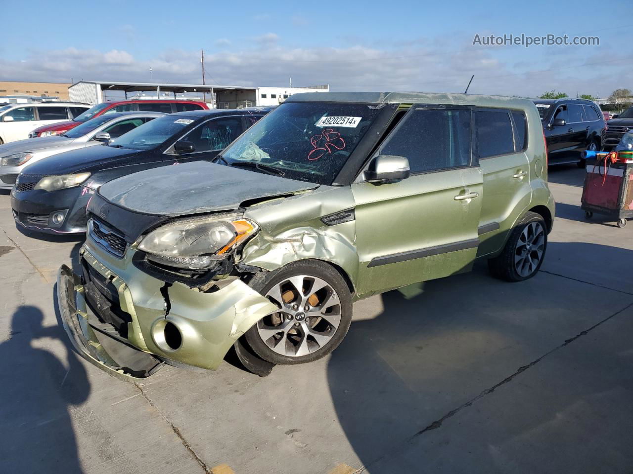 2013 Kia Soul + Green vin: KNDJT2A6XD7592854