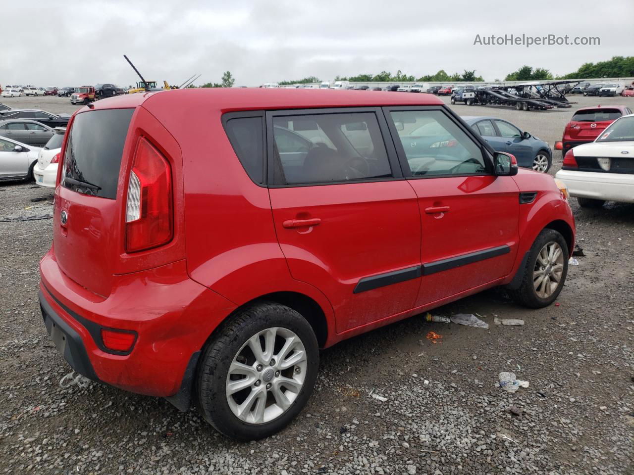 2013 Kia Soul + Red vin: KNDJT2A6XD7604761