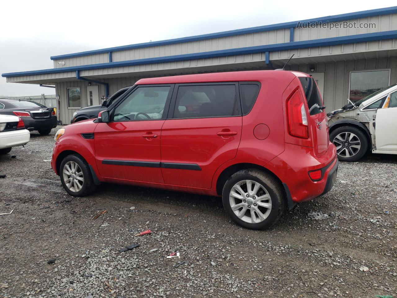 2013 Kia Soul + Red vin: KNDJT2A6XD7604761