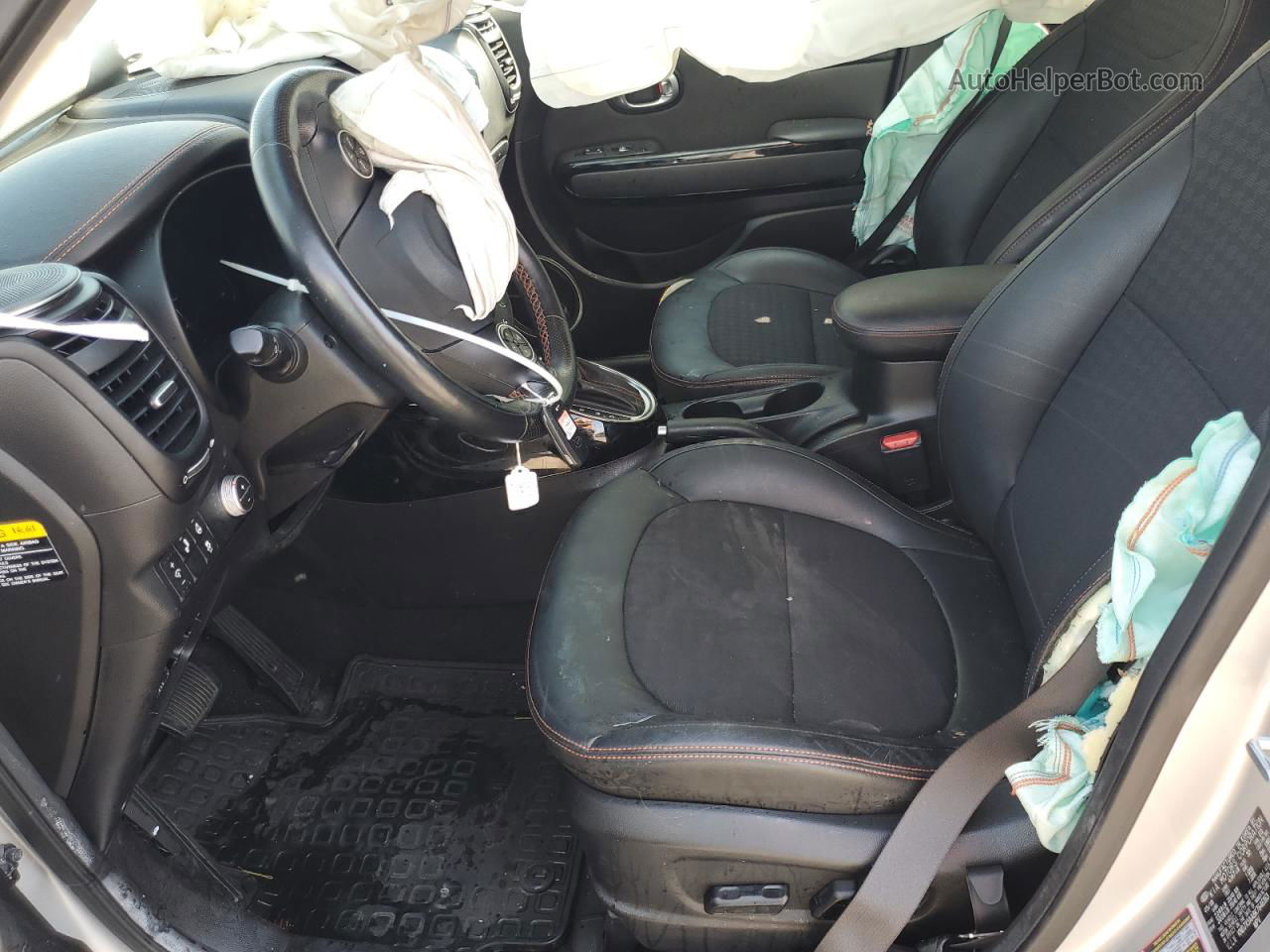 2019 Kia Soul ! Silver vin: KNDJX3AA8K7646163