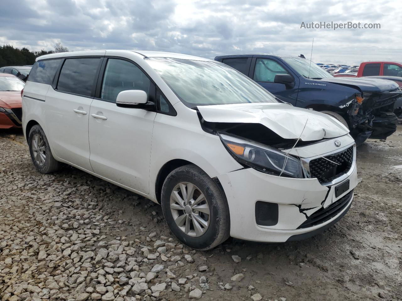 2017 Kia Sedona L White vin: KNDMA5C11H6304477