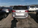 2017 Kia Sedona L Silver vin: KNDMA5C12H6258917